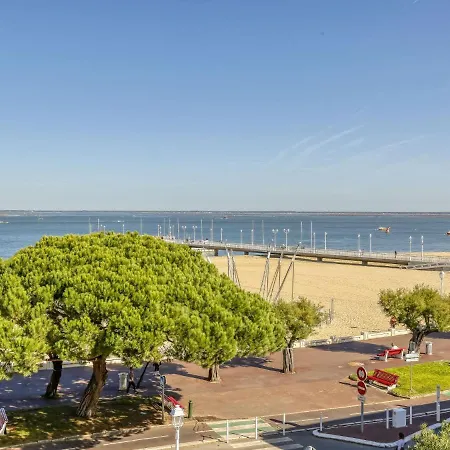 Claire-1 By Interhome