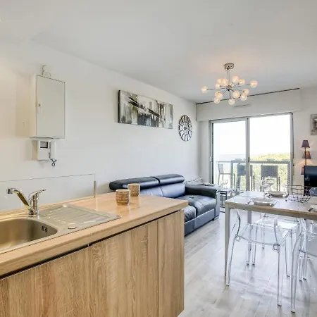 Claire-1 By Interhome